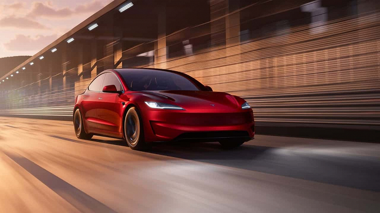 В Китае запустили продажу новейшей Tesla Model 3 Performance