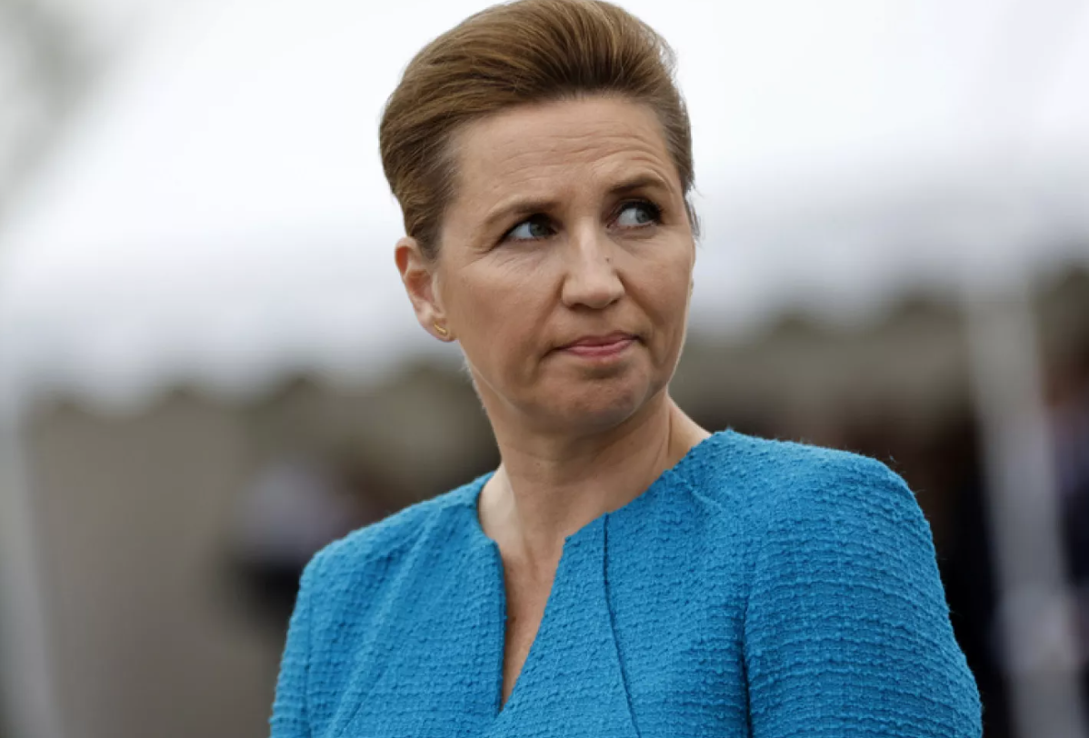 Премьер-министр Дании подверглась нападению