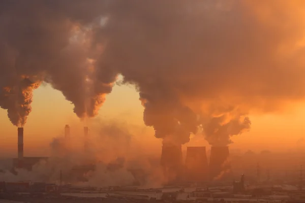 Загрязнение воздуха стало причиной преждевременной смерти 135 млн человек во всем мире