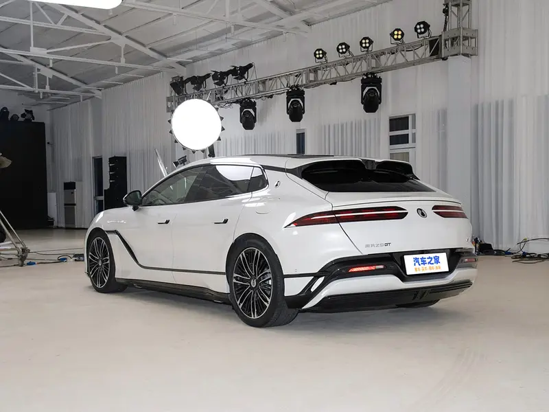 Denza Z9 GT - последние новости от команды Repost.uz
