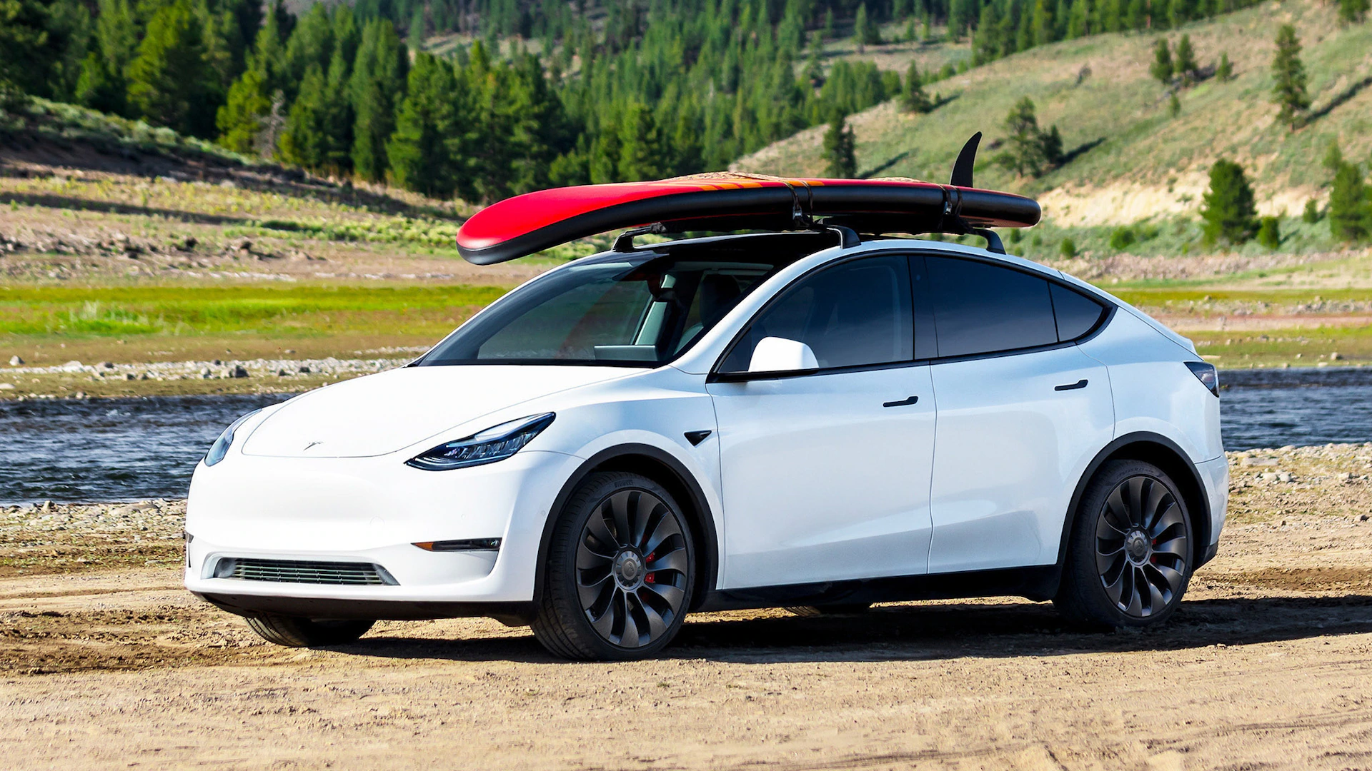 Tesla Model Y стала самым популярным американским автомобилем в мире