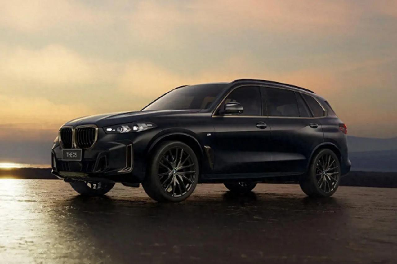 BMW презентовал спецверсию X5 Dark Flame