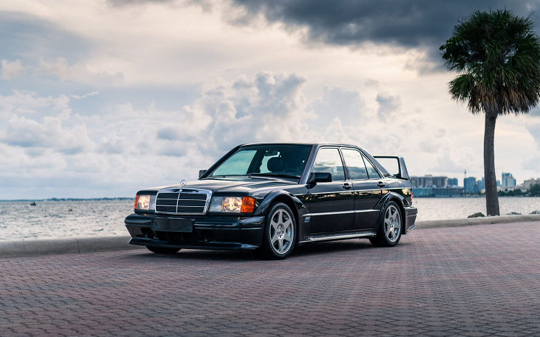 Mercedes-Benz 190E 2.5-16 Evolution II - последние новости от команды Repost.uz