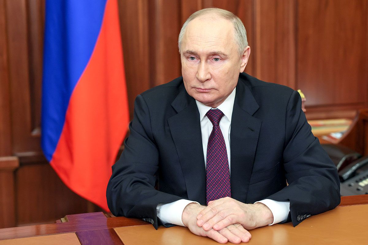 Путин объявил перемирие на 9 Мая