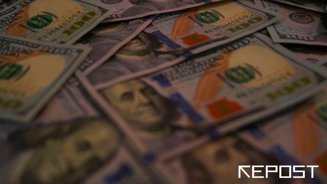 Курсы на 2 мая: упали абсолютно все валюты