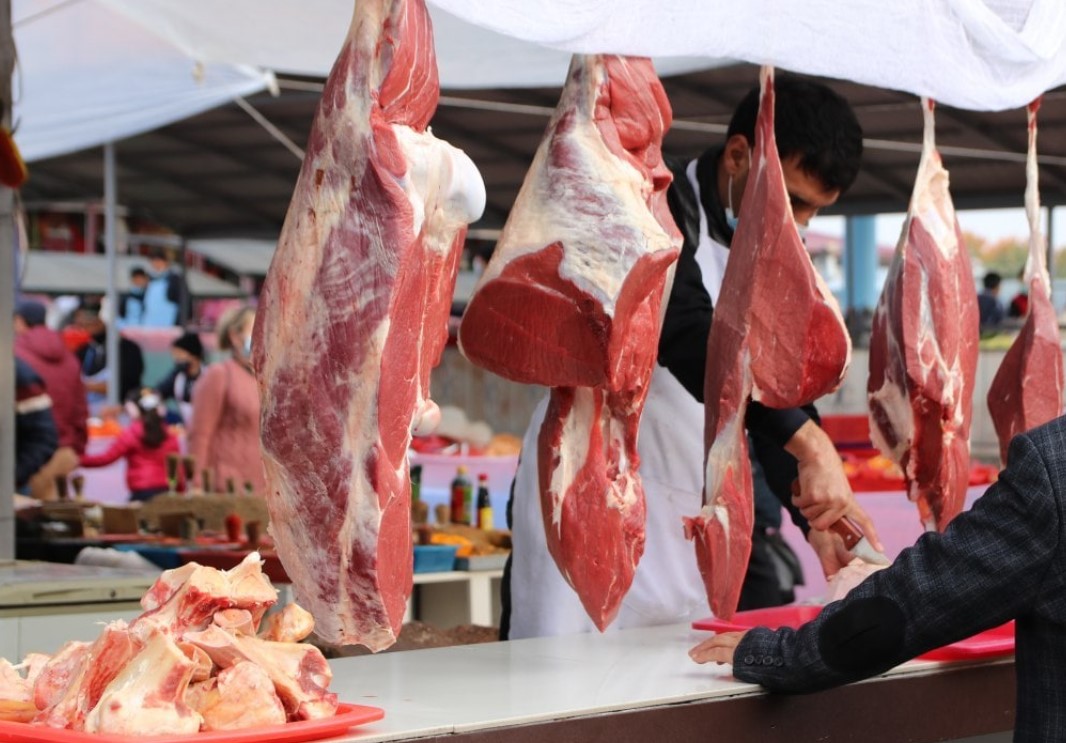 Какие продукты больше всего подорожали и подешевели в апреле