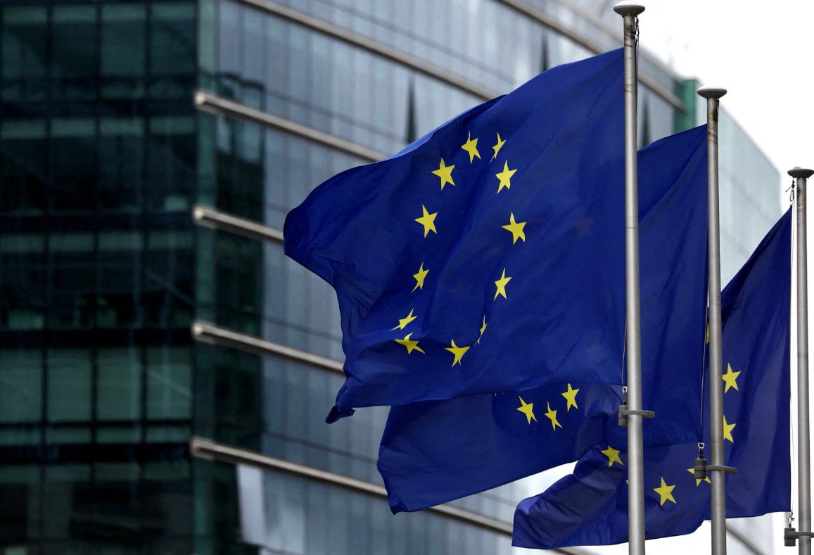 Еврокомиссия разработала 17-й пакет санкций против России