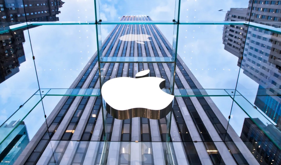 «Самая длинная мыльная опера в Кремниевой долине». Apple раскритиковали за затягивание переноса производства из Китая