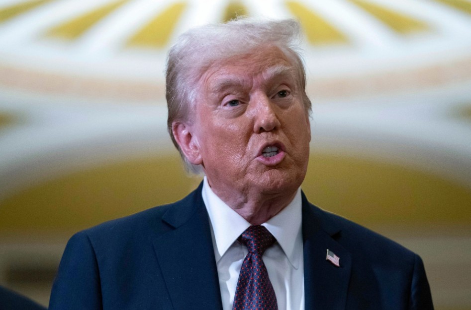 «Нас постоянно заваливают чушью». Трамп заявил, что «недоволен» Путиным