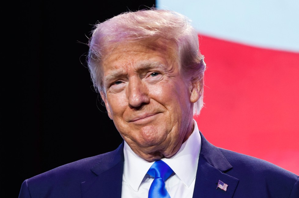 Трампу разрешили проводить массовые сокращения госслужащих