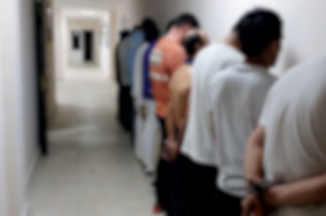 В Ташкенте задержали 12 человек, занимавшихся вымогательством на Фархадском рынке автозапчастей