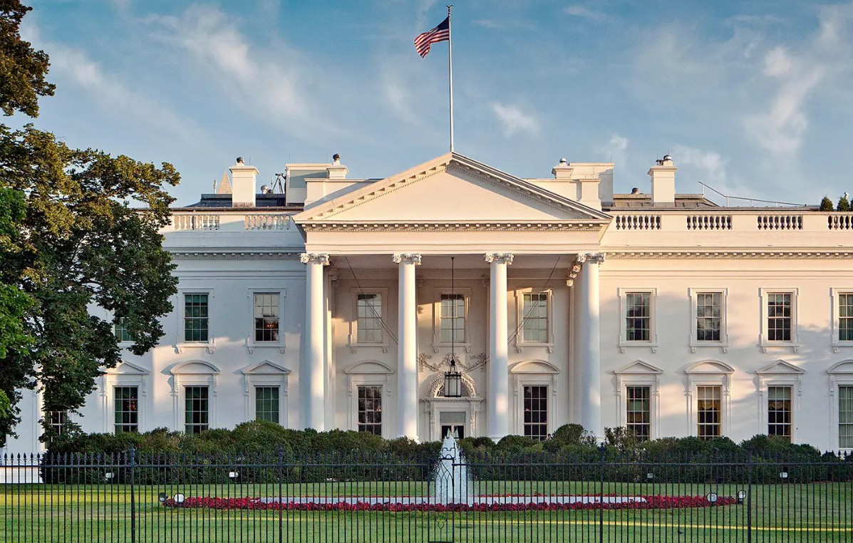 Десятки штатов подали в суд на администрацию Трампа из-за сокращения финансирования