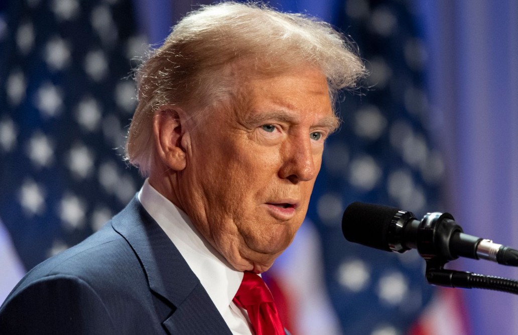 Белый дом заявил, что Трамп не хочет вводить новые санкции против России