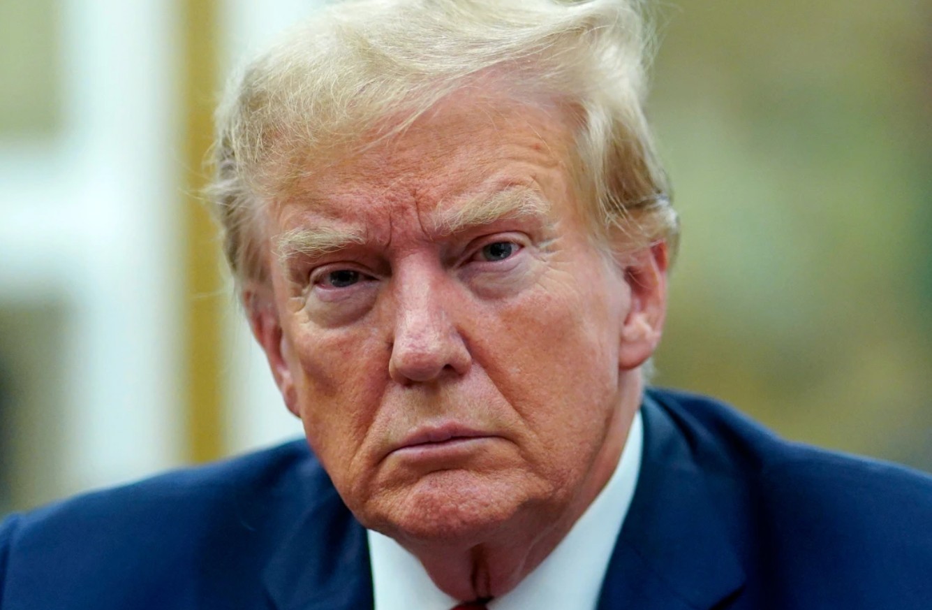 Трамп: США начнут выдворять прибывших в страну просителей убежища