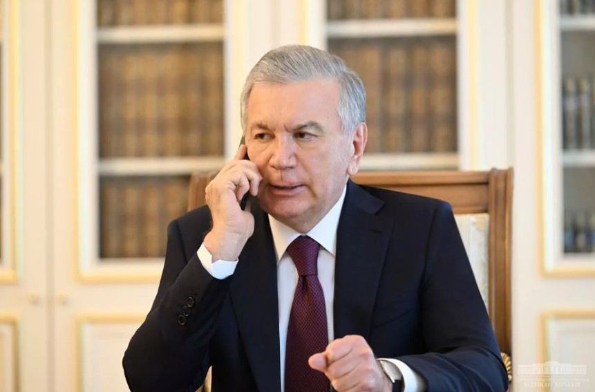 Шавкат Мирзиёев осудил попытку атаки на резиденцию Владимира Путина