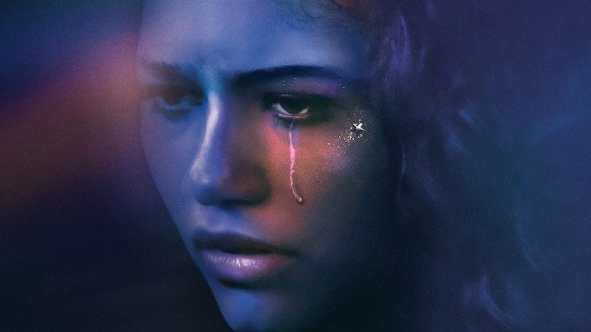 Напряжение перед премьерой: Зендая и Сидни Суини избегают друг друга в новом видео «Эйфории»