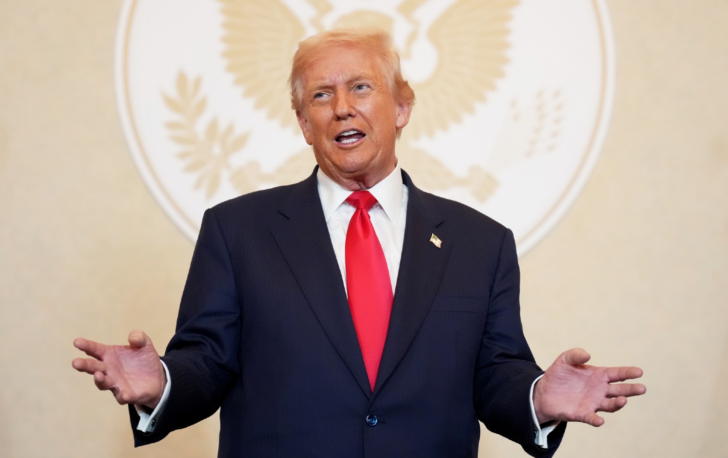 Трамп утверждает, что Иран хочет пойти на сделку
