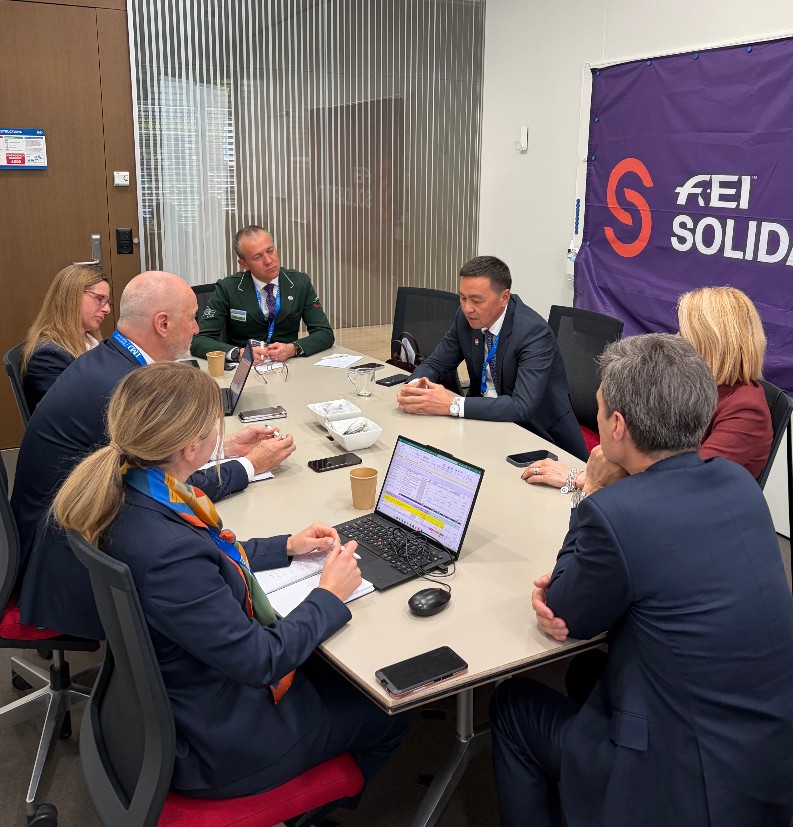 Фото: Федерация коневодства и конного спорта Узбекистана.