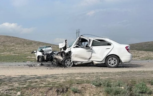 В Джизаке произошло ДТП, в результате которого погибли пять человек