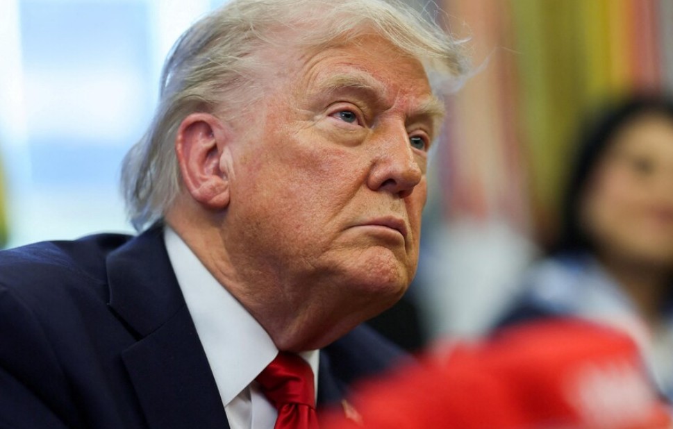 Трамп отказался от идеи включения Канады в состав США