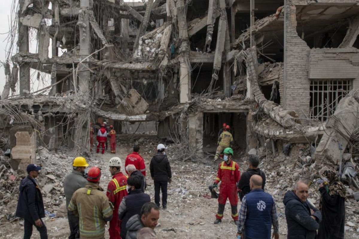 В Иране при ударах США и Израиля были повреждены 138 тысяч гражданских объектов