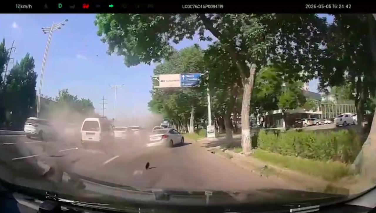 Toshkentda 15 ta avtomashina ishtirokida YTH sodir bo‘ldi