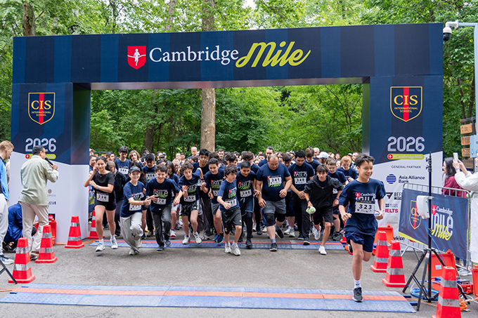 Школа CIS Tashkent провела пятый фестиваль бега Cambridge Mile 2026