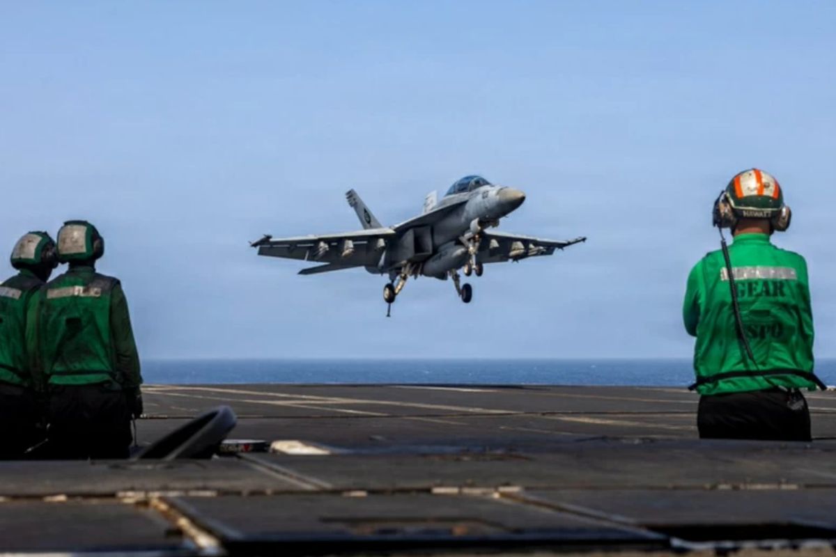 США и Иран обменялись ударами
