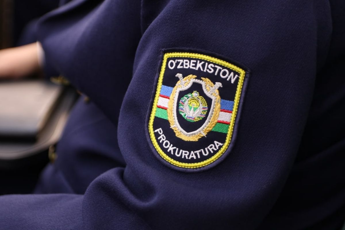 В Андижане инспектор по помощи несовершеннолетним подозревается во вступлении в половую связь с 15-летней девочкой