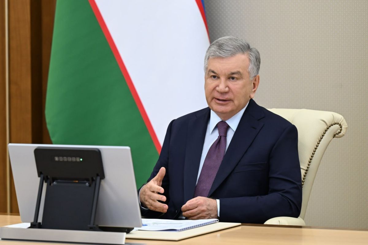 Шавкат Мирзиёев поручил освободить инспекторов профилактики от несвойственных функций