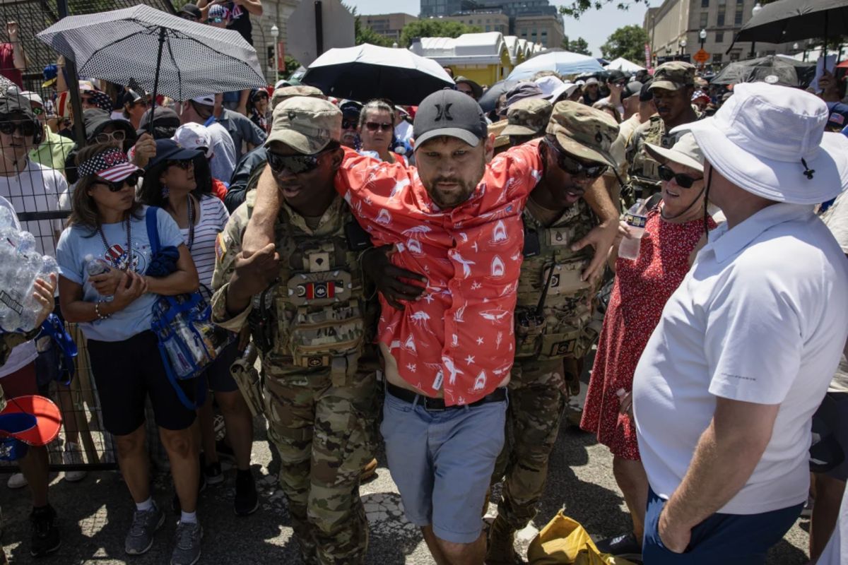 Аномальная жара в США унесла жизни около 25 человек