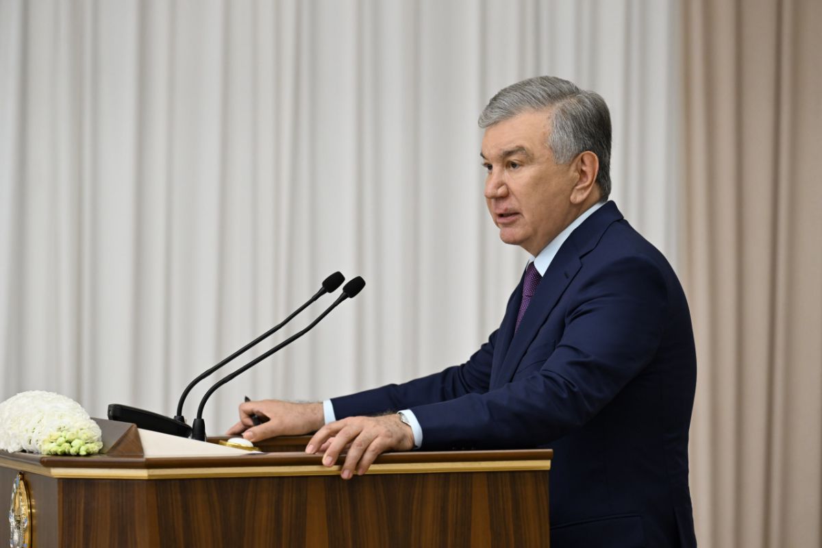 Шавкат Мирзиёев определил меры по развитию черной металлургии