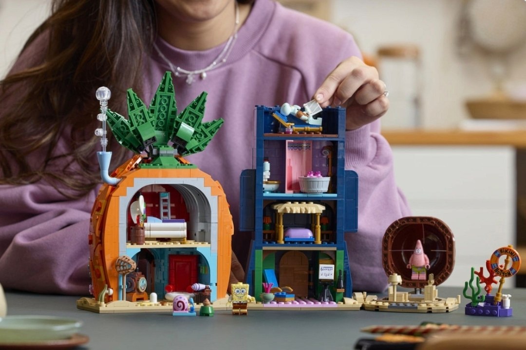 LEGO выпустила набор с домами Губки Боба, Патрика и Сквидварда