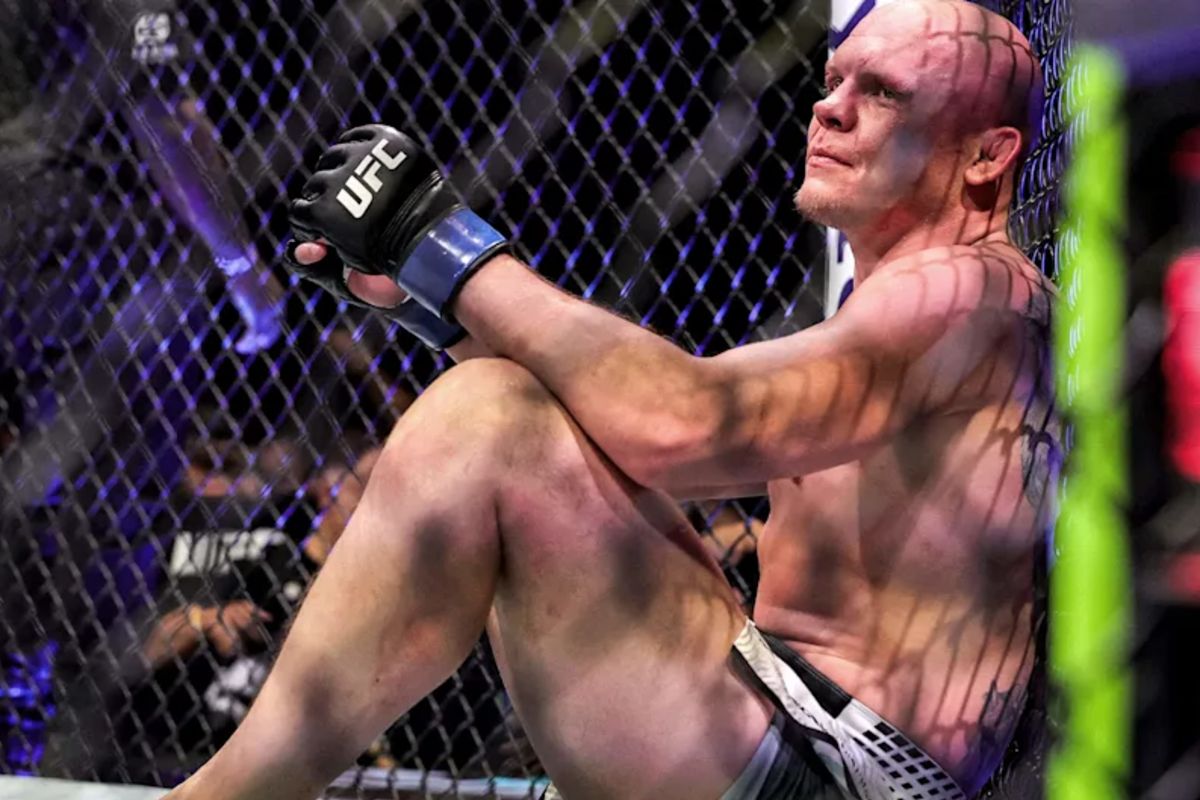 Богдан Гуськов выбыл из топ-10 рейтинга UFC