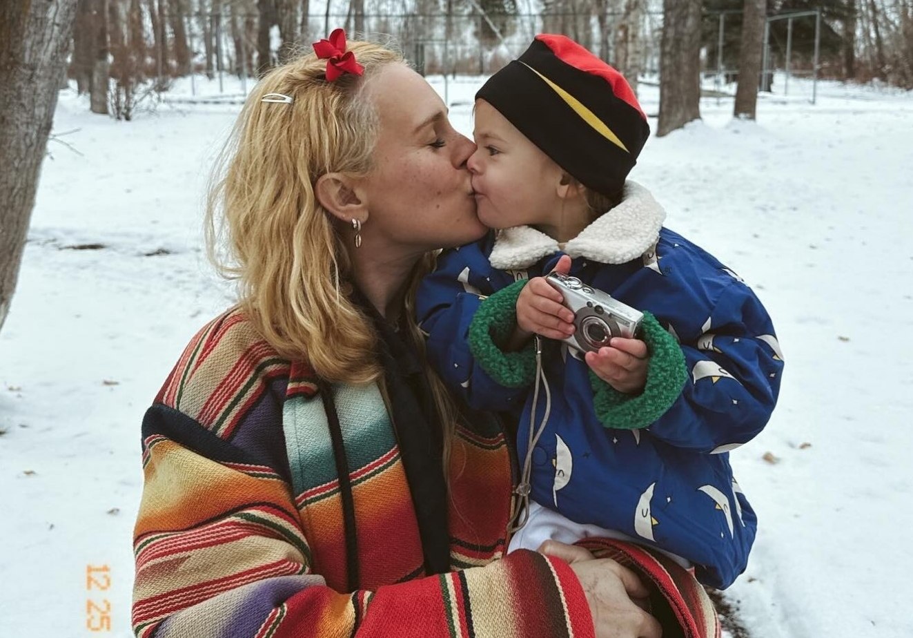 Румер Уиллис попросила суд ограничить встречи бывшего партнера с дочерью