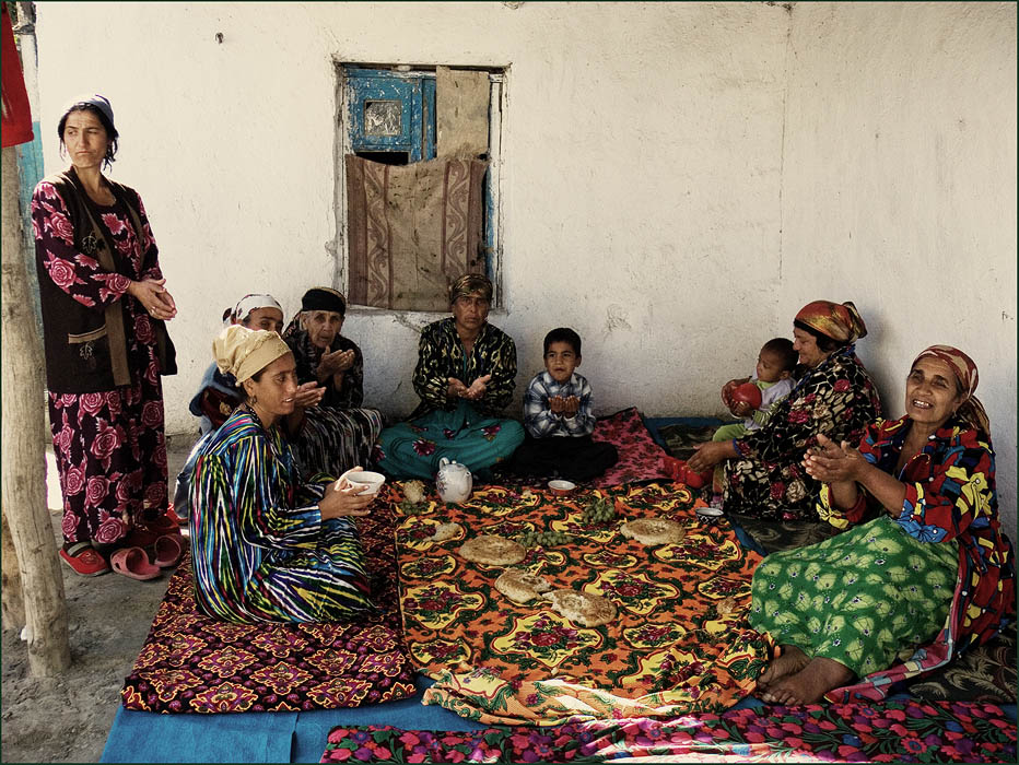 На малообеспеченные семьи в Узбекистане выделят сотни миллиардов сумов