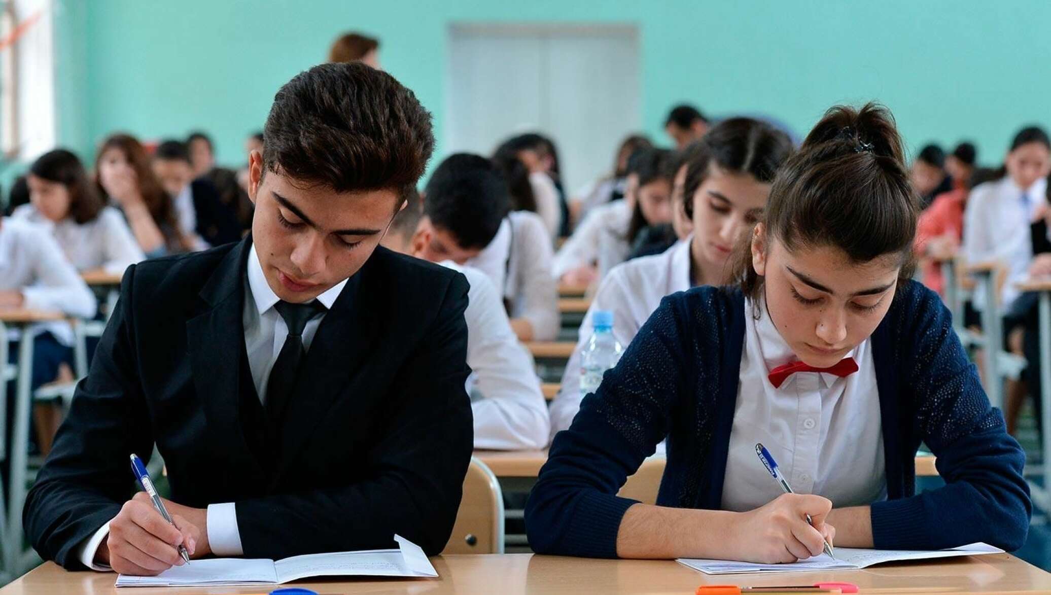 В Узбекистане вузы будут самостоятельно устанавливать внешний вид студентов 
