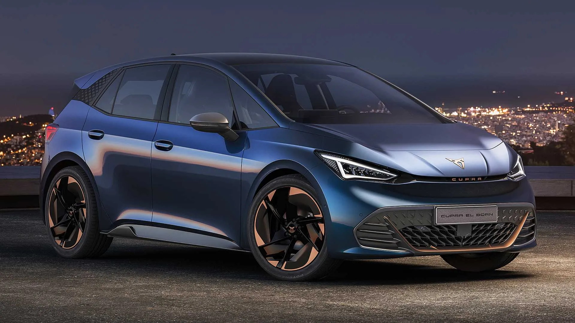 Cupra представила новую модель компактного электрокара 