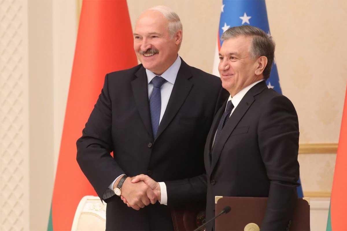 Мирзиёев и Лукашенко обменялись поздравлениями