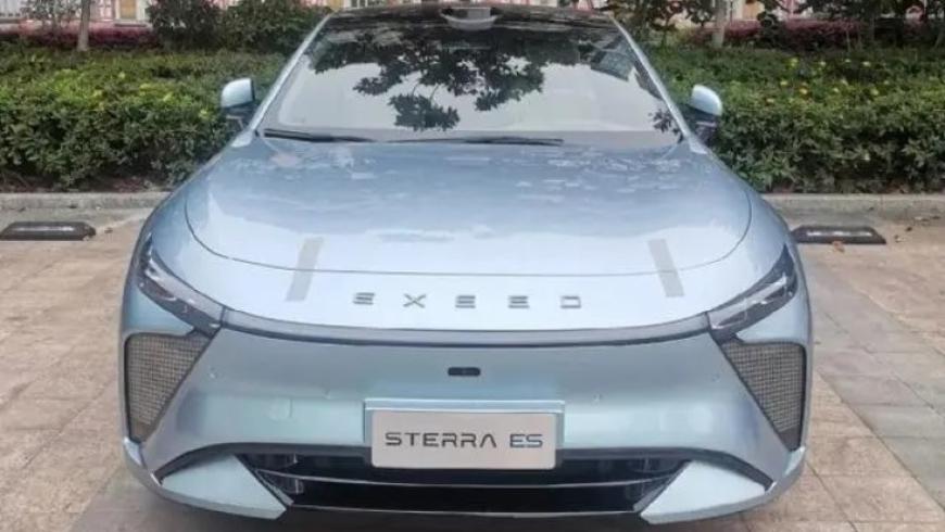 В Китае заметили электрический седан EXEED Sterra