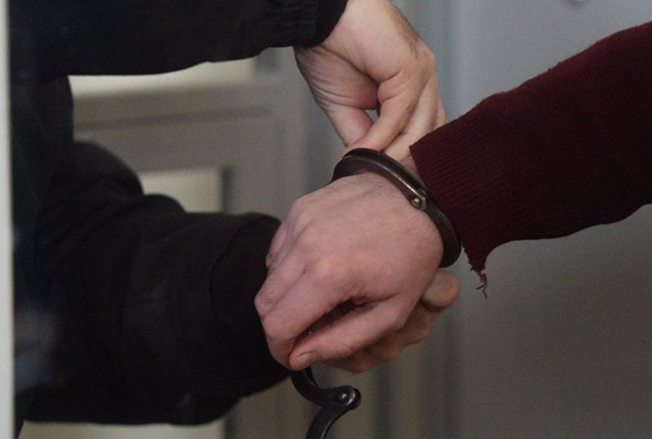 Из Казахстана в Узбекистан экстрадировали мужчину, разыскиваемого более 20 лет