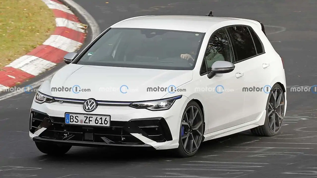 Фото: Motor1.com