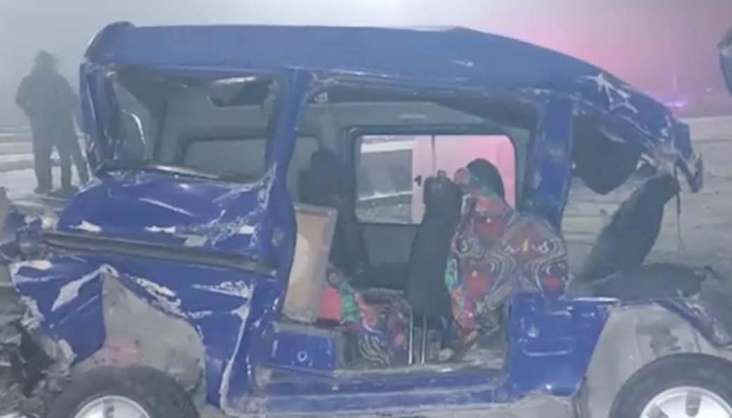 В Фергане Damas попал под поезд после столкновения с Cobalt: водитель умер на месте