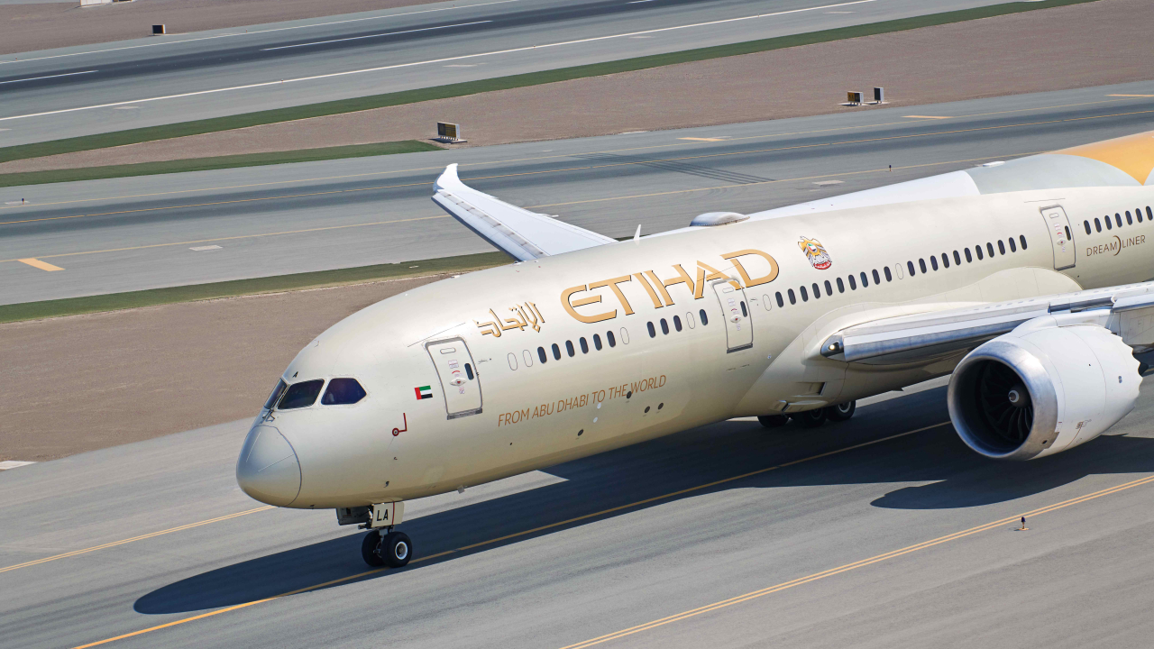 Etihad Airways начнет выполнять рейсы в Ташкент