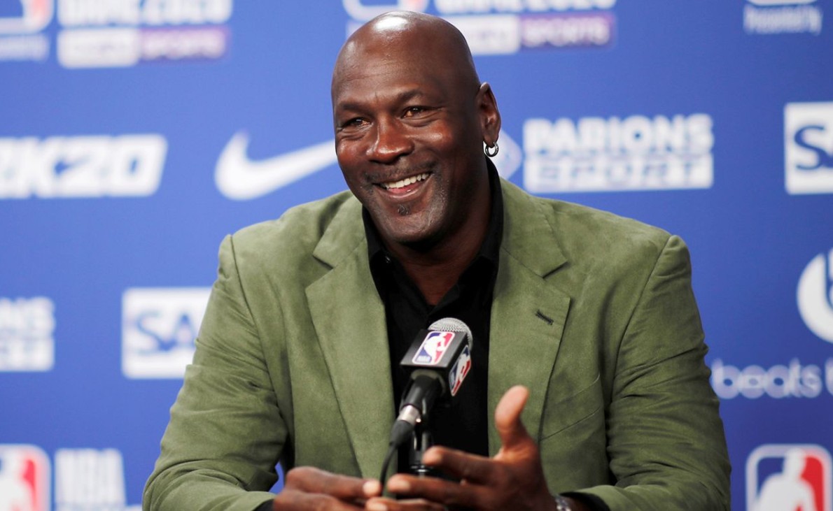 Майкла Джордана назвали самым высокооплачиваемым спортсменом в истории