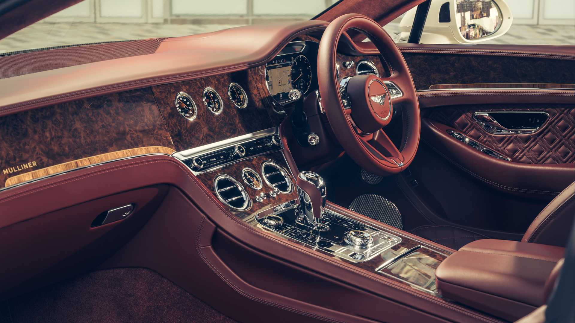 Фото: Bentley