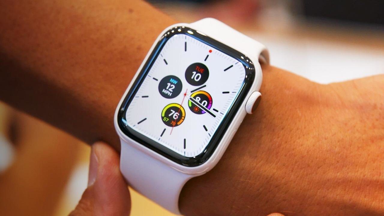 Пользователи Apple Watch жалуются, что не могут зарядить гаджет после обновления