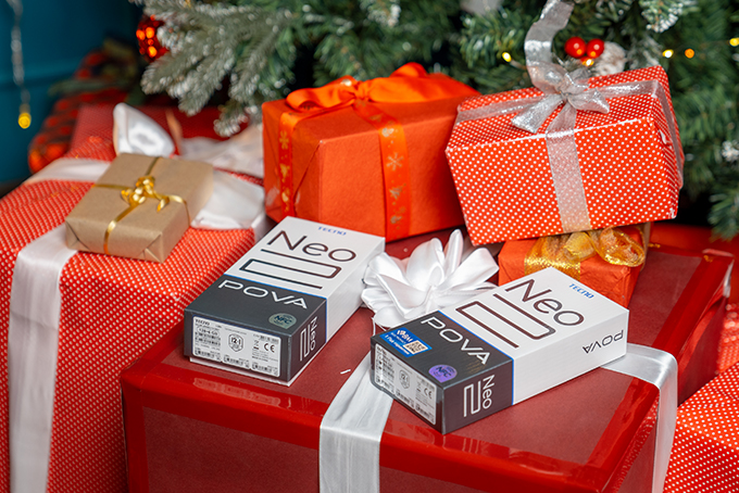 Смартфоны Tecno: отличная идея для подарка на Новый год