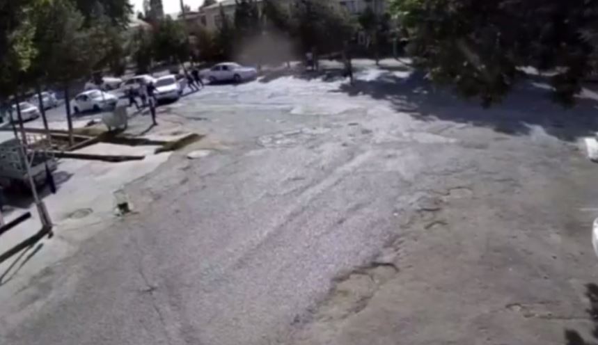 В Кашкадарье правоохранитель пытался сбежать после получения взятки — видео