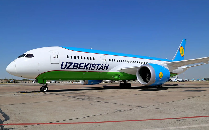 Узбекистан возобновил авиасообщение с одной из соседних стран 